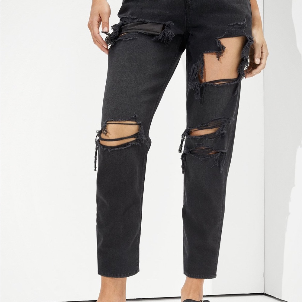 American Eagle ripper mom jeans